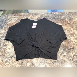 Eesome Black Twist Front Crop Top